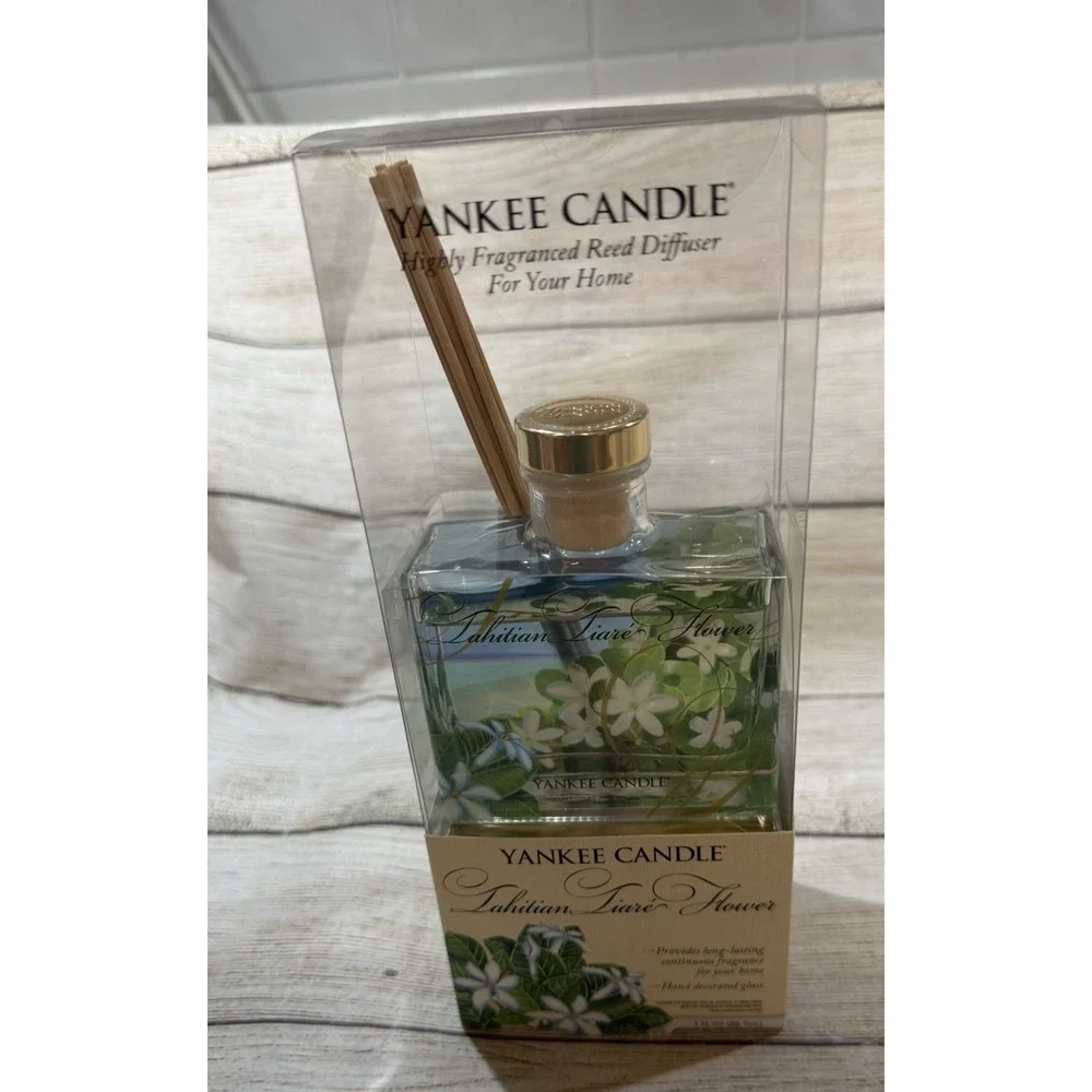 NIB Yankee Candle 3 oz Reed Diffuser Tahitian Tiare Flower Hand Decorated Glass
